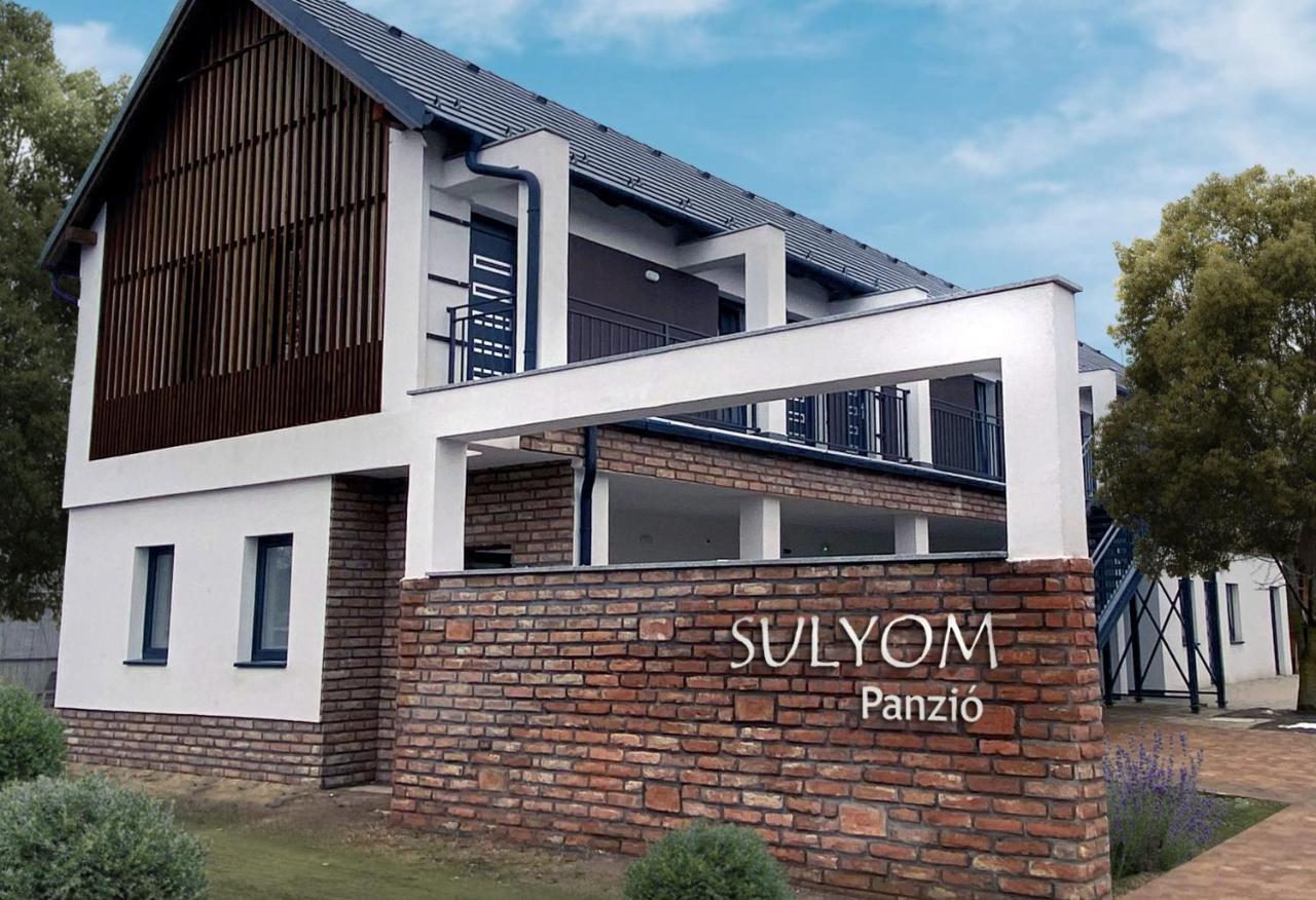Apartamento Sulyom Panzió Tiszafüred Exterior foto